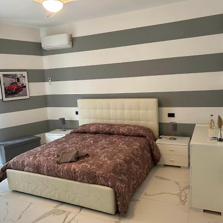 Marconi67 Apartment Desenzano del Garda Exterior photo